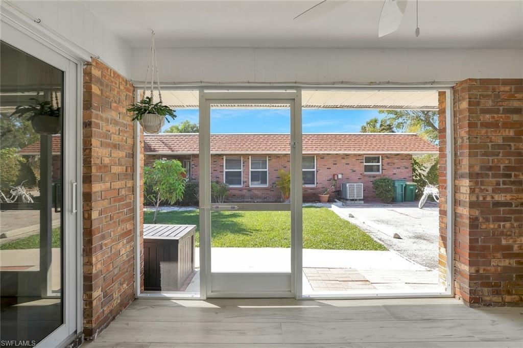 2710 Arbutus St, Unit B1, Naples, FL 34112 Photo