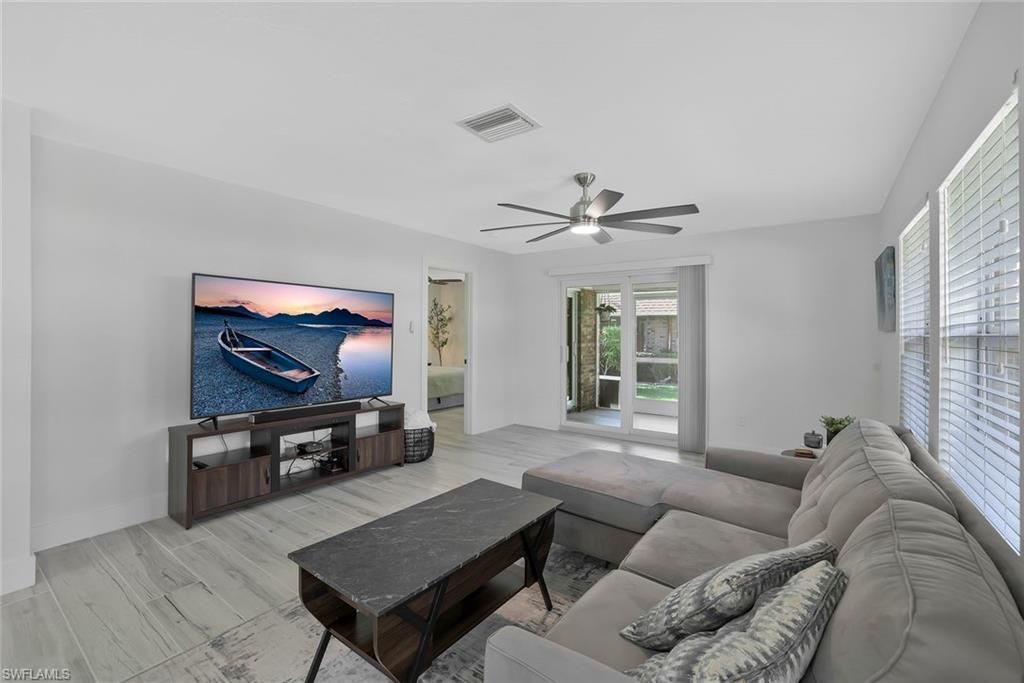 2710 Arbutus St, Unit B1, Naples, FL 34112 Photo