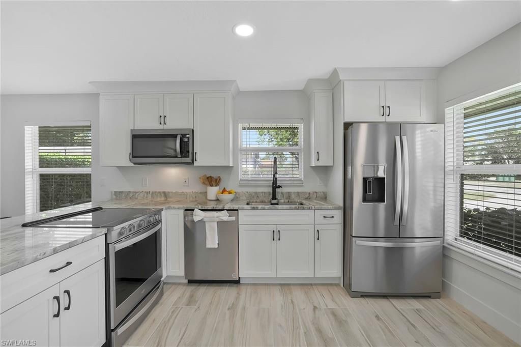 2710 Arbutus St, Unit B1, Naples, FL 34112 Photo