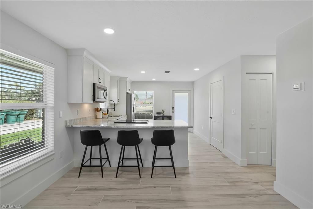 2710 Arbutus St, Unit B1, Naples, FL 34112 Photo