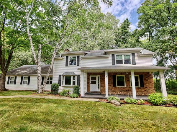 3169 Hickory Ridge Road, Madison, WI 53719