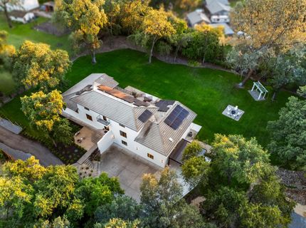 7697 Horseshoe Bar Rd, Loomis, CA 95650 Photo