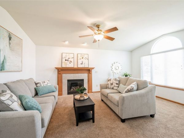 2622 Navajo Ave SW, Cedar Rapids, IA 52404