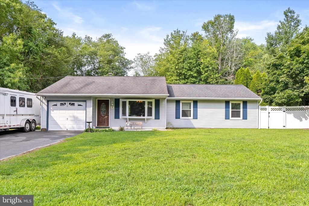 210 Archertown Road, New Egypt, NJ 08533 Main Photo