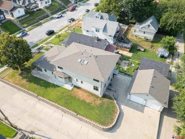 1925 S 11 Street, Omaha, NE 68108