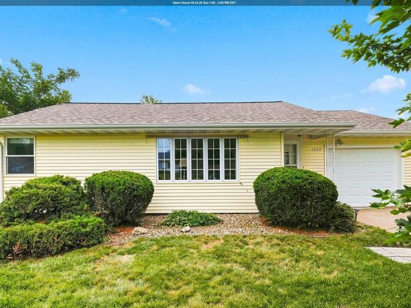 1622 Spencer Street, Grinnell, IA 50112