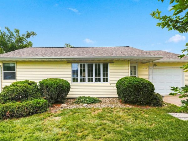 1622 Spencer Street, Grinnell, IA 50112