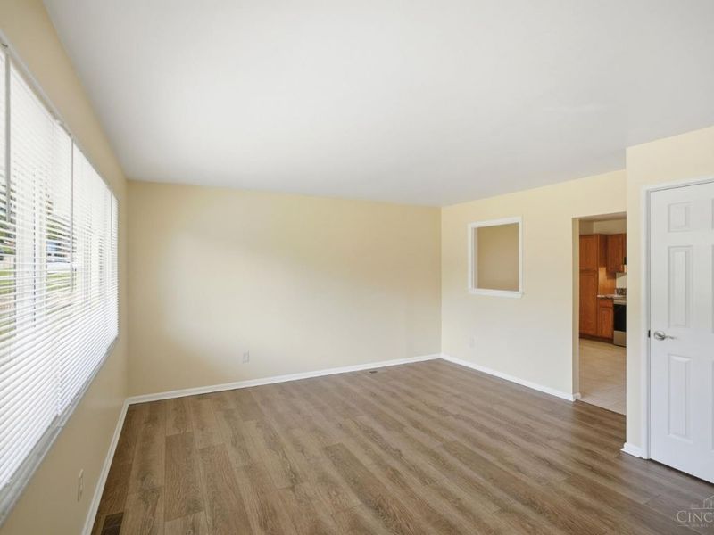 766 Hargrove Way, Forest Park, OH 45240 Photo 6