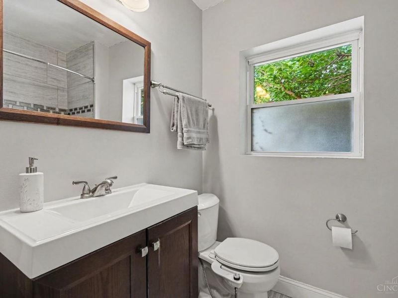 1802 Waltham Avenue, North College Hill, OH 45239 Photo 16