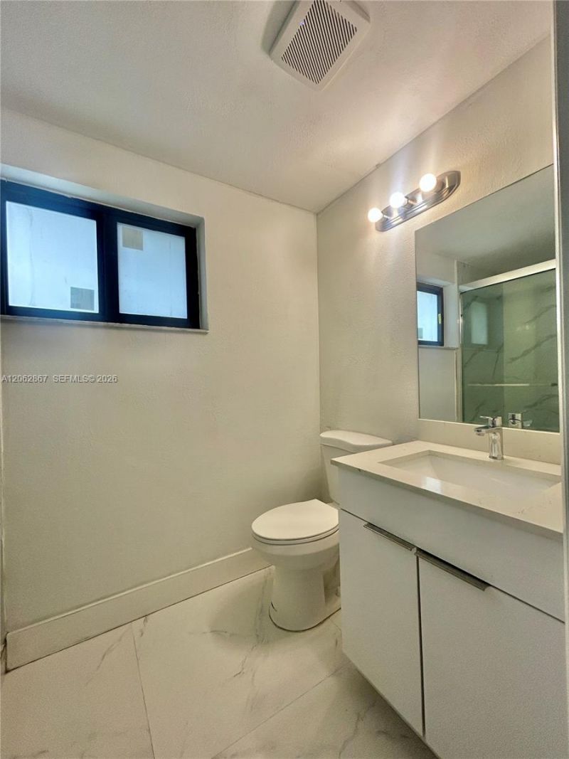 6651 NW 173rd Ln, Unit 6651, Hialeah, FL 33015 Photo