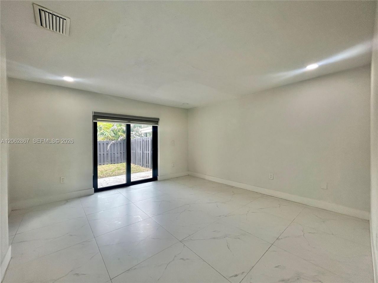 6651 NW 173rd Ln, Unit 6651, Hialeah, FL 33015 Photo