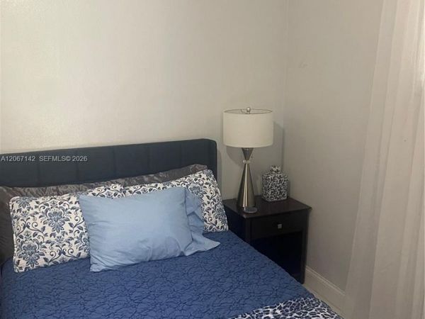 Miami, FL 33179