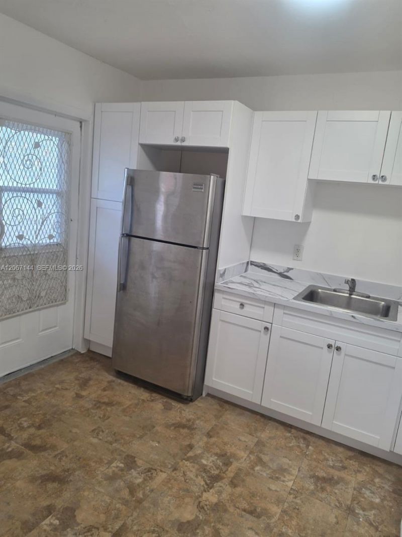 251 NE 187th St, Unit 803, Miami, FL 33179 Photo