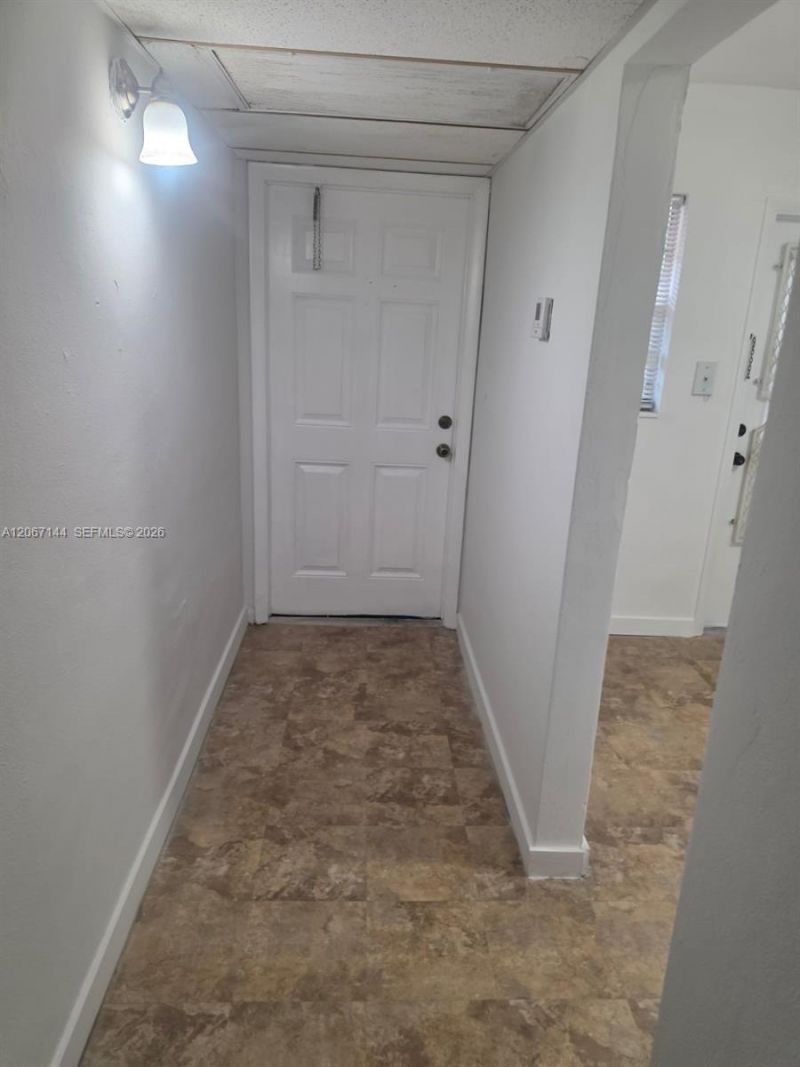 251 NE 187th St, Unit 803, Miami, FL 33179 Photo