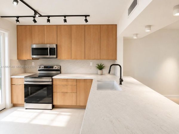 1220 Euclid Ave , Unit 2, Miami Beach, FL 33139