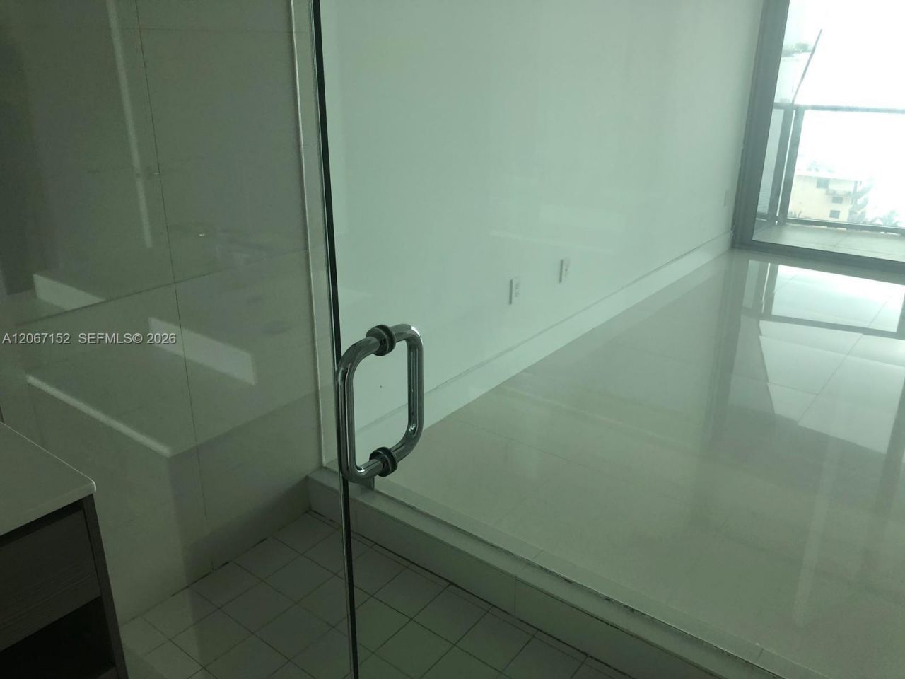 460 NE 28th St, Unit 1102, Miami, FL 33132 Photo