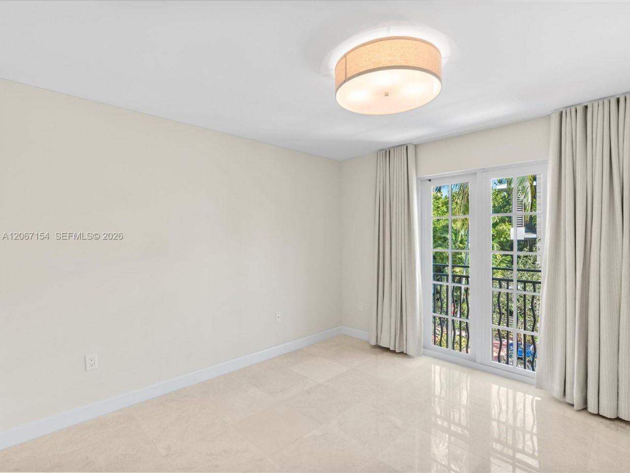 730 3rd St, Unit 101, Miami Beach, FL 33139 Photo