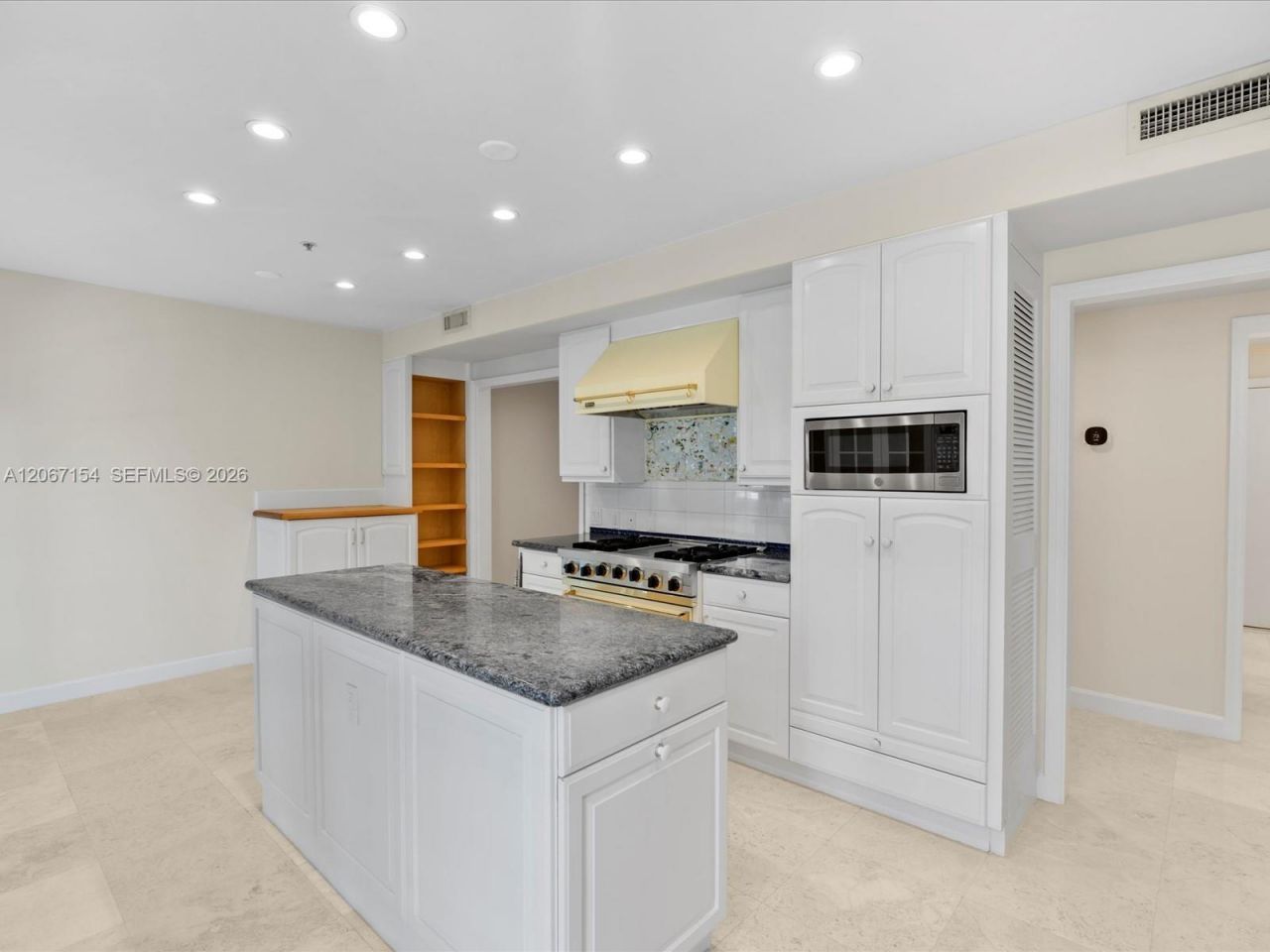 730 3rd St, Unit 101, Miami Beach, FL 33139 Photo