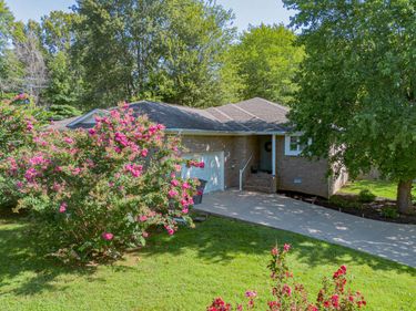 7045 Foxborough Lane, Paducah, KY 42001