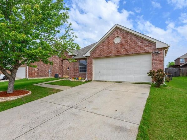 1913 Grand Fir Drive , Little Elm, TX 75068