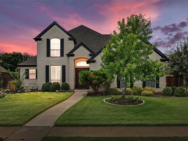 8217 Thornhill Drive , North Richland Hills, TX 76182