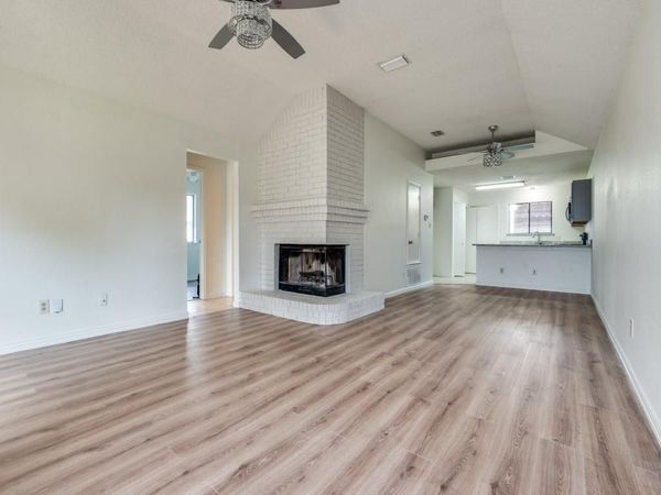 917 Westover Drive , Lancaster, TX 75134
