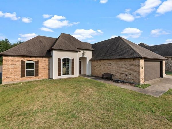 6905 Brighton Oak Circle , Keithville, LA 71047