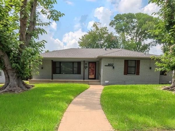 8017 Woodhue Road , Dallas, TX 75228