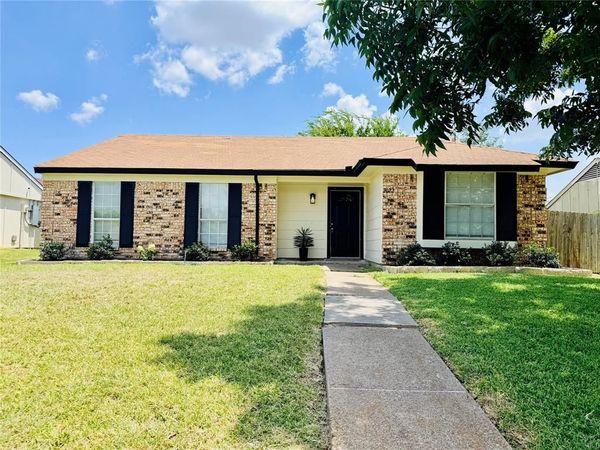 2022 High Summit Drive, Garland, TX 75041