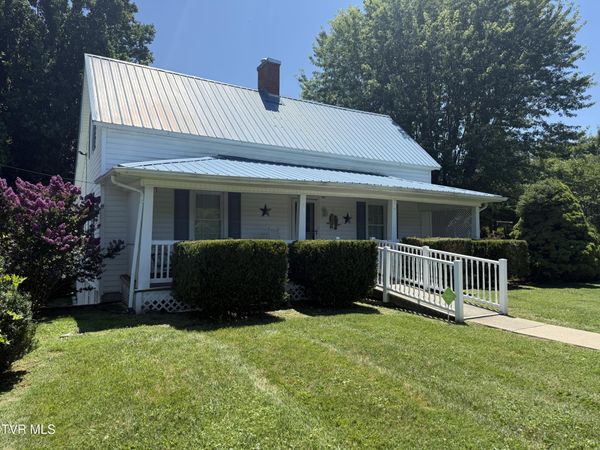 3119 West Walnut Street, Johnson City, TN 37604