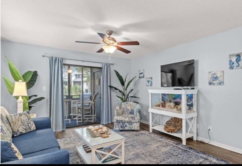 250 Maison Dr. Photo 11