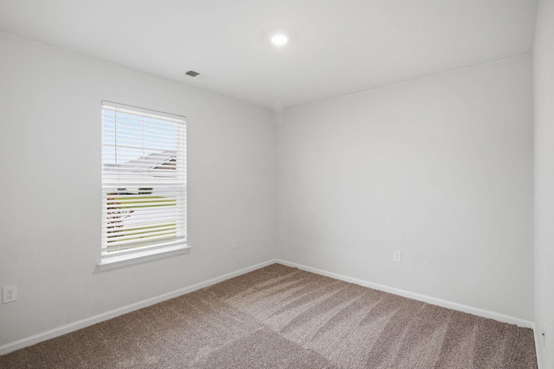 155 Golden Bear Circle Photo 20