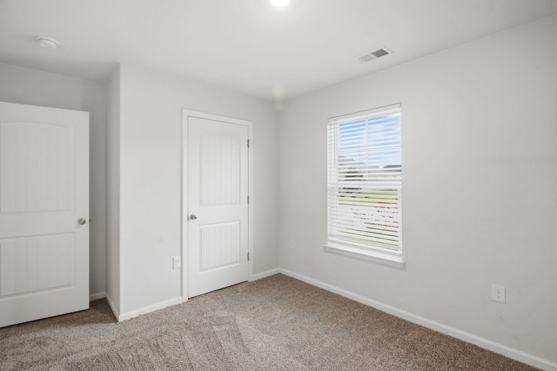 155 Golden Bear Circle Photo 21