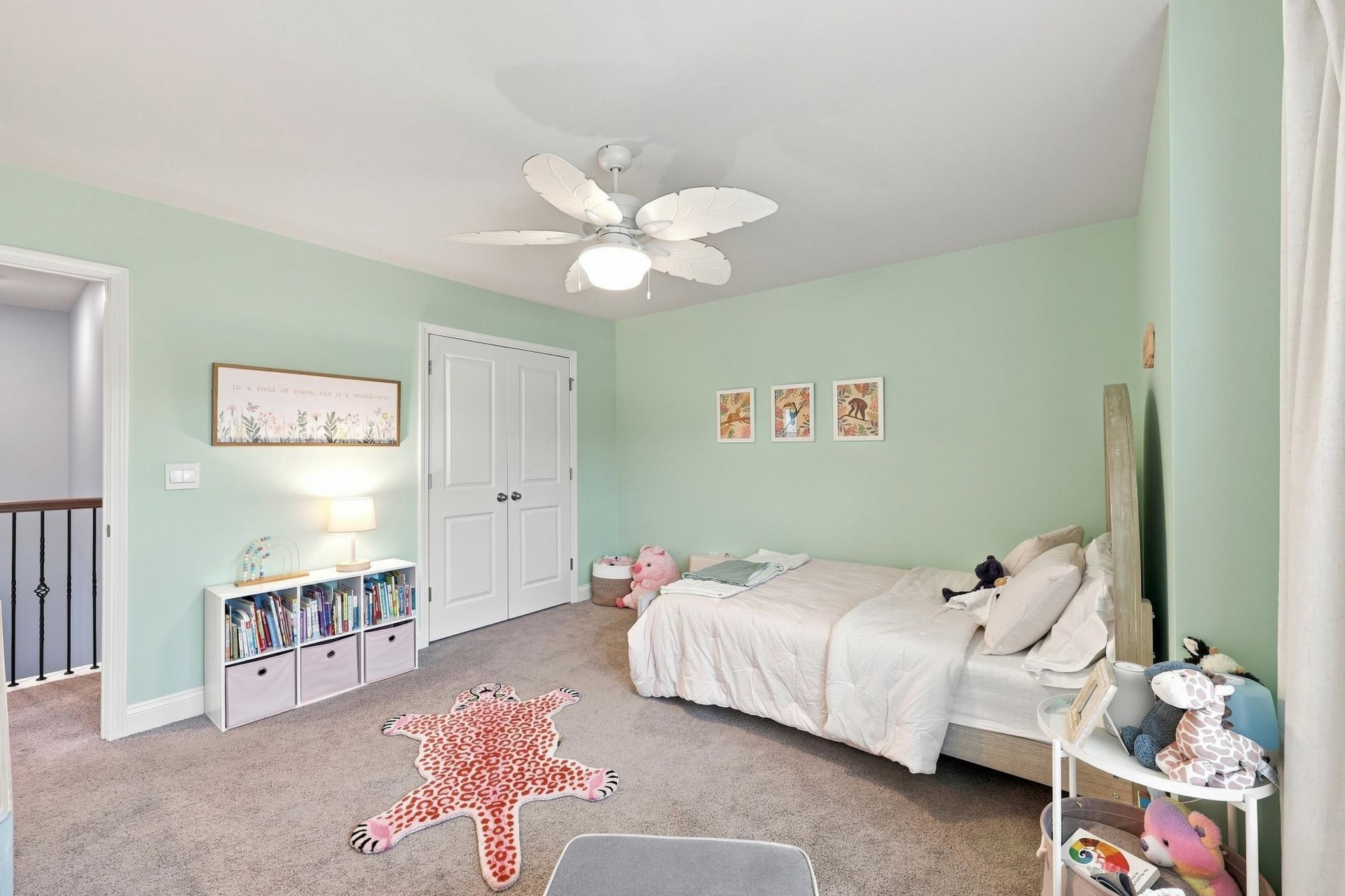 867 Ireland Dr. Photo 15