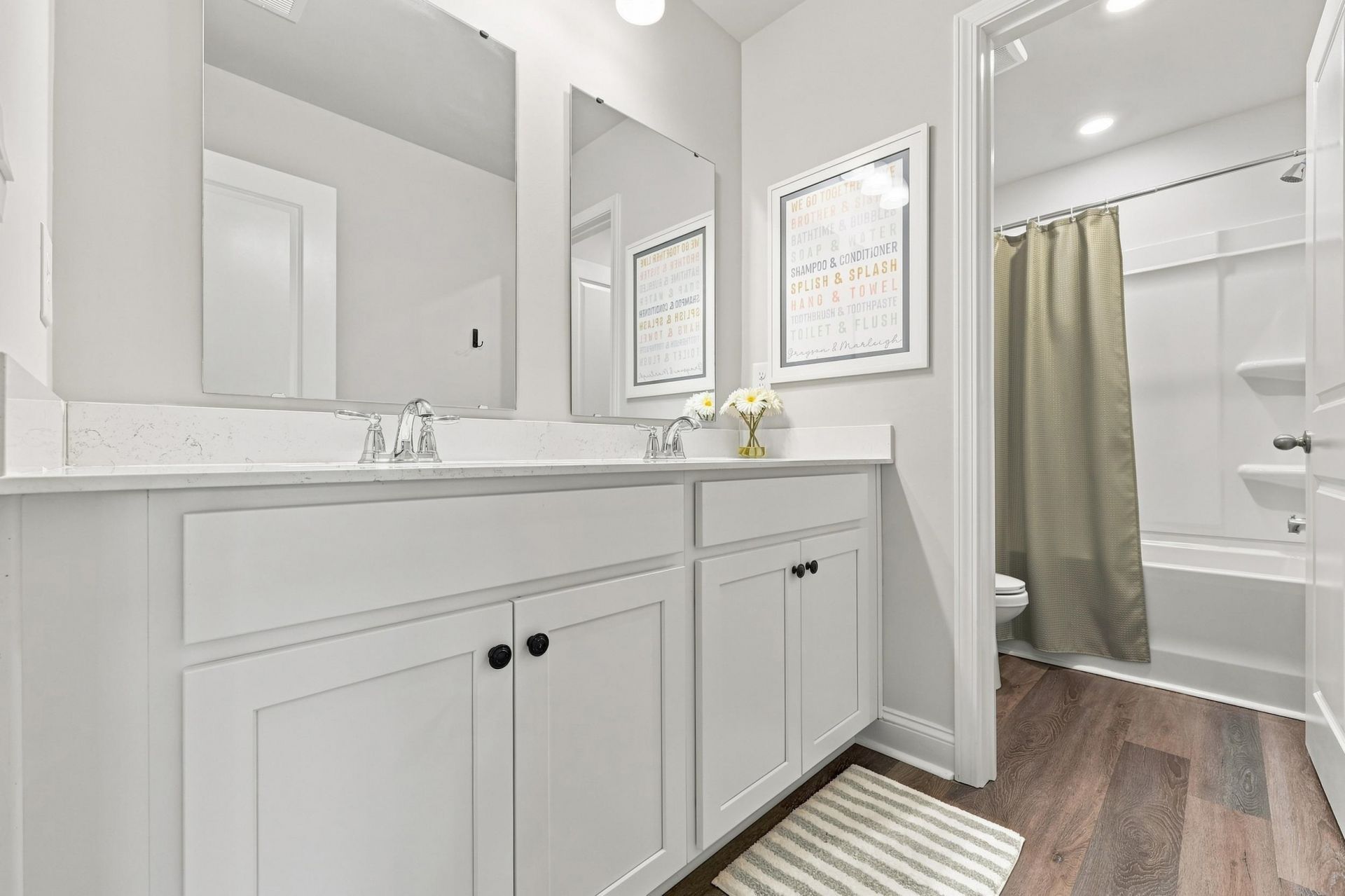 867 Ireland Dr. Photo 16