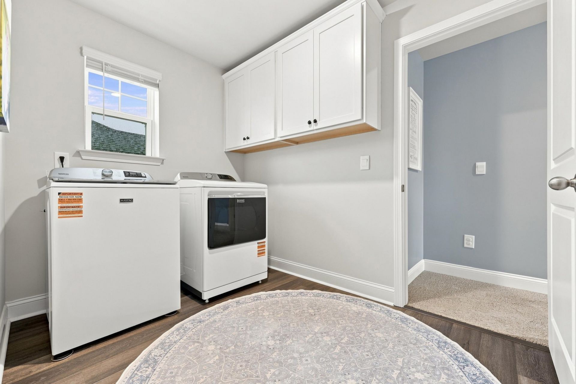867 Ireland Dr. Photo 18
