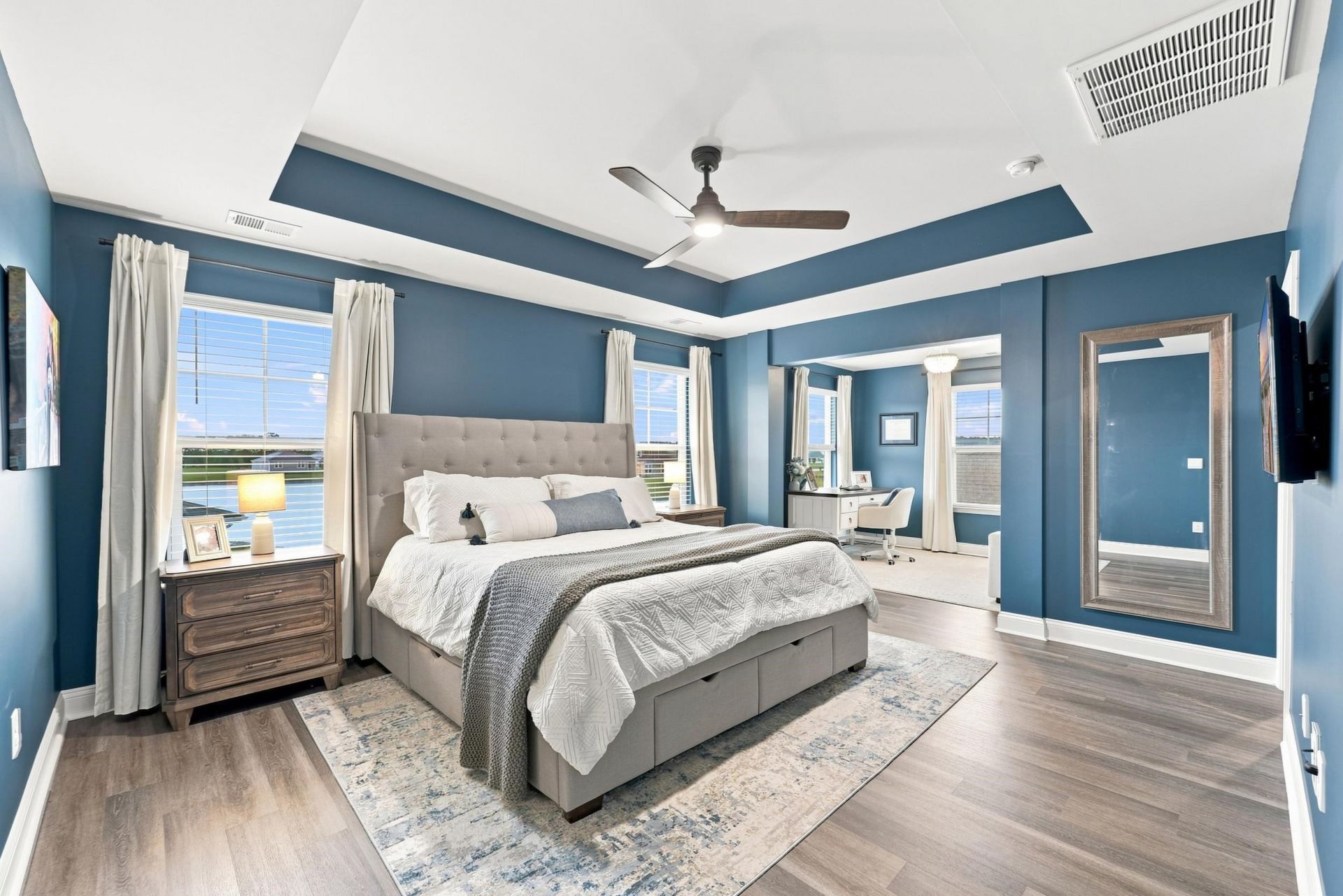 867 Ireland Dr. Photo 21