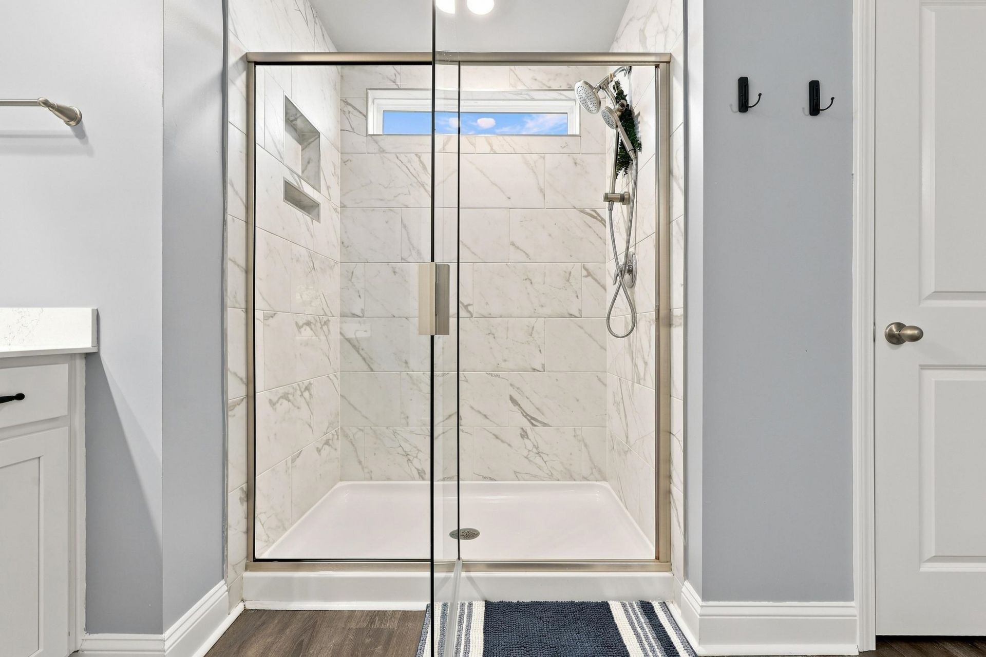 867 Ireland Dr. Photo 25