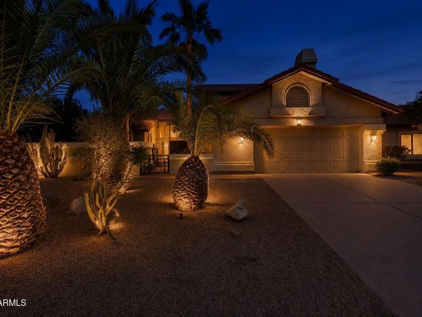 10587 E PALOMINO Road, Scottsdale, AZ 85258