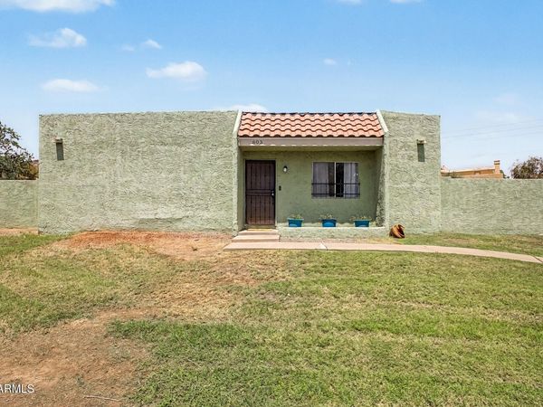 803 E COCHISE Drive, Phoenix, AZ 85020