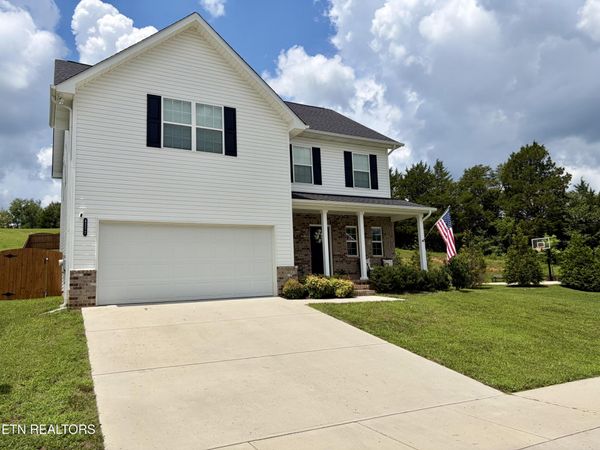 8277 Zodiac Lane, Powell, TN 37849