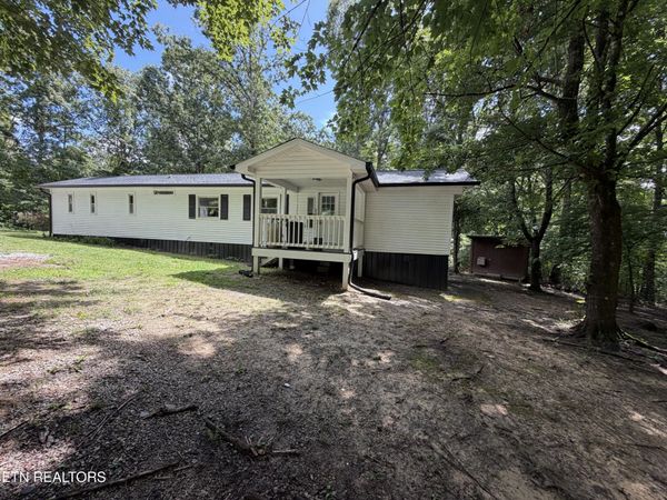 1004 Chestnut Ridge Rd, Spring City, TN 37381