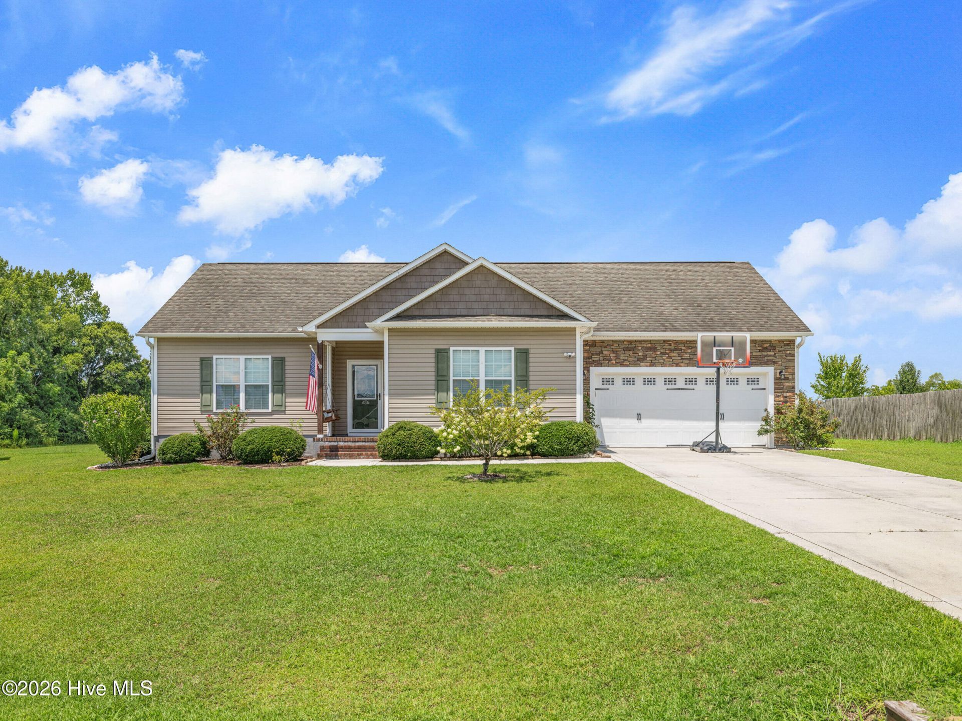 210 Classy Court, Richlands, NC 28574 Main Photo