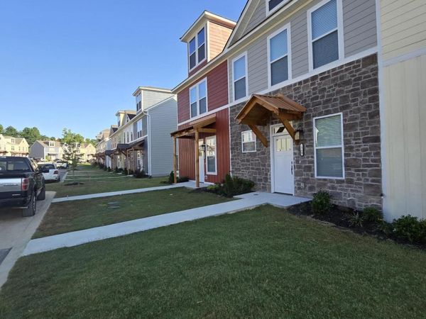 18081806 1804,1802 Arbor Hills Drive , Cleveland, TN 37323