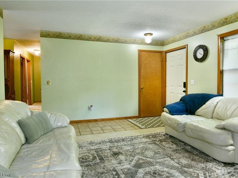 4750 Durst Clagg Road , Cortland, OH 44410 Photo 8