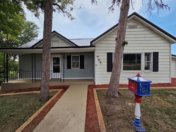 702 W Prospect Street, Durand, WI 54736
