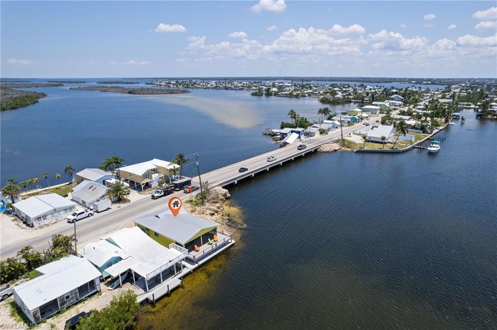 4819 Pine Island Rd Nw, Matlacha, FL 33993 Photo