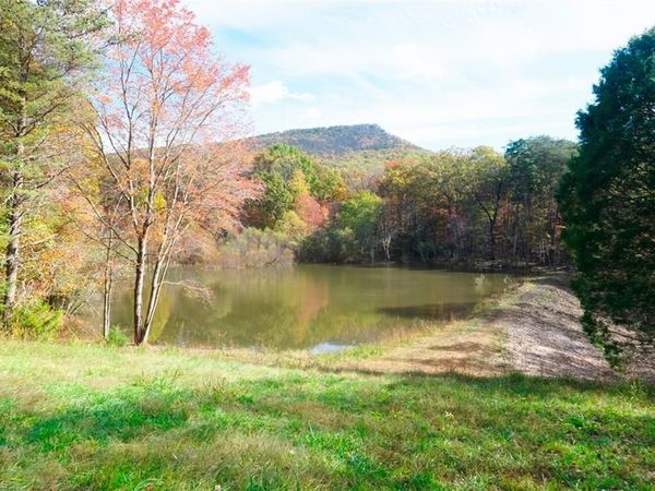 5 Old Mill Road , Pinnacle, NC 27043