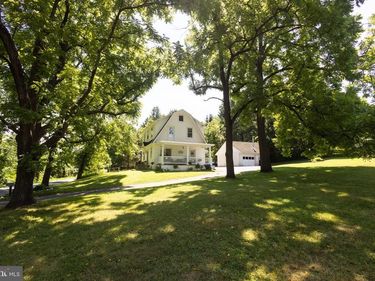 1562 YELLOW SPRINGS ROAD, CHESTER SPRINGS, PA 19425