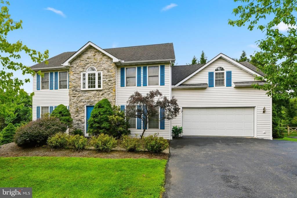 9 SYCAMORE DRIVE , READING, PA 19606